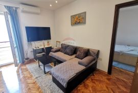 BIVIO - dvosobni stan za dugoročni najam, Rijeka, Appartement