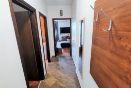 BIVIO - dvosobni stan za dugoročni najam, Rijeka, Appartement