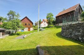 Brod  Moravice - Gornji Kuti, kuća sa okućnicom, Brod Moravice, Casa