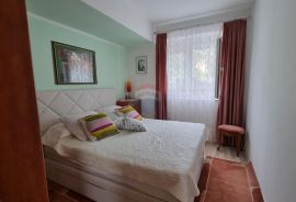 Rijeka, Donji Zamet, stan površine 89m2 s okućnicom, Rijeka, Flat