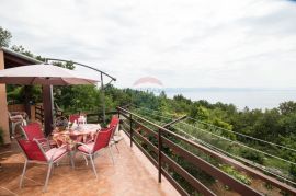 OPATIJA, MEDVEJA- stan s balkonom, parkingom, pogledom na more, Lovran, Appartement