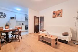 OPATIJA,MUČIĆI-  kompletno renoviran stan 2S+DB, 80 m2, Matulji, Wohnung