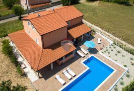 Crikvenica, Tribalj- Villa s bazenom i prekrasnom okućnicom, Vinodolska Općina, Famiglia