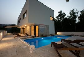 Crikvenica, Kostelj, Villa sa prekrasnim bazenom, Vinodolska Općina, Casa