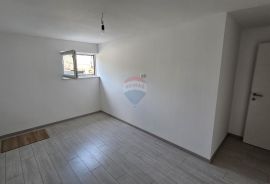 Istra, Fažana, novi apartman 500m od plaže, Fažana, Flat