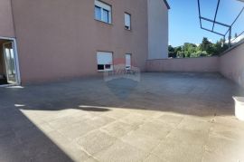 ISTRA,PULA , komforan stan na Verudi 500m od mora, Pula, Apartamento