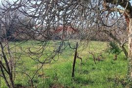 Pula, građevinsko zemljište u predgrađu, Pula, Terreno