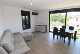 Istra, Poreč - Stan na prvom katu 500 metara do mora, Poreč, Appartement