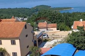 Otok Krk, Njivice - stan 76 m2, Omišalj, Appartment