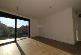 Istra,Poreč - Stan u prizemlju na 500 metara od mora, Poreč, Appartment