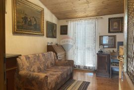 Otok Krk, Dobrinj, samostojeća kuća 3S+DB, 100 m2, Dobrinj, Casa