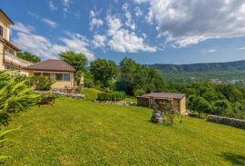 Bribir, prekrasno velebno imanje u zelenilu s pogledom na more, Vinodolska Općina, Haus