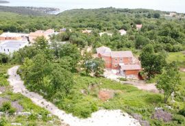 ISTRA, DRENJE - Građevinsko zemljište 1236 m2 s ishodovanom dozvolom i projektom, Raša, Γη