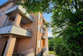 Rijeka, Hosti - stan 2s + db, Rijeka, Apartamento