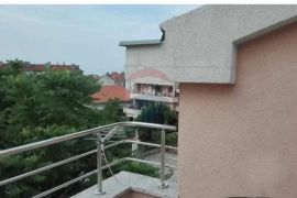 Rijeka, Hosti - stan 2s + db, Rijeka, Appartment