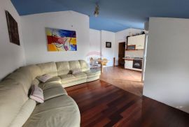 Rijeka, Hosti - stan 2s + db, Rijeka, Apartamento