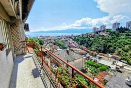 Rijeka, Trsat, najam etaže kuće od 150m2  s pogledom i garažom, Rijeka, Appartment