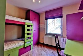 Rijeka, Trsat, najam etaže kuće od 150m2  s pogledom i garažom, Rijeka, Appartment