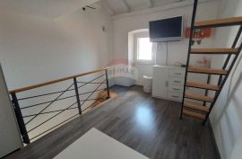 Baška - dvoetažni stan 36m2, centar, pogled, Baška, Daire