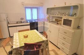 Rovinj,2 etaže X 45m2,centar-za kopletnu renovaciju, Rovinj, Appartement