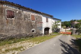 Istra, Sveti Petar u Šumi kamena kuća sa zatvorenim dvorištem, Sveti Petar U Šumi, Kuća