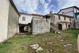 Istra, Sveti Petar u Šumi kamena kuća sa zatvorenim dvorištem, Sveti Petar U Šumi, Maison