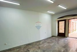 Poslovni prostor , Centar Umaga, Umag, Propiedad comercial