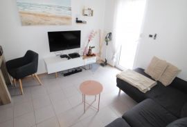 Istra , Novigrad - Dvosoban stan s prekrasnim pogledom, Novigrad, Appartement