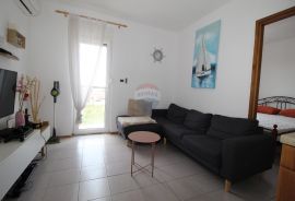 Istra , Novigrad - Dvosoban stan s prekrasnim pogledom, Novigrad, Apartamento