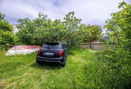 Draga Bašćanska - uređena kamena kuća u nizu s okućnicom, Baška, House