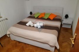 Opatija, dva stana i apartman kao cijelina, Opatija, Διαμέρισμα