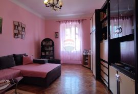 Rijeka, Centar, 2 SKL stan pogodan za investiciju, Rijeka, Apartamento