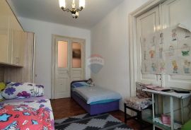 Rijeka, Centar, 2 SKL stan pogodan za investiciju, Rijeka, Apartamento