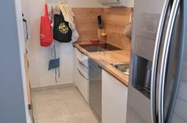 Otok Krk - Malinska - stan s pogledom na more, Malinska-Dubašnica, Apartamento