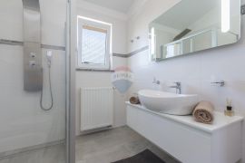 Istra-Medulin, moderan komforan stan 95m2, Medulin, Apartamento