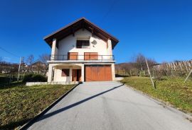 Zagorje, Zlatar (Gornja Selnica) - kuća sa lijepim dvorištem, Zlatar, Maison