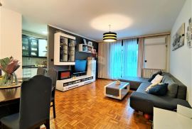 Zagreb, Lanište, stan 77 m2, 2S+DB s lođom, odlična lokacija, Novi Zagreb - Zapad, Flat