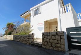 Vrsi, vila 220 m2 prvi red do mora, Vrsi, Σπίτι