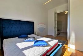 Rijeka, Bulevard, novouređen stan od 109m2 s garažom, Rijeka, Kвартира