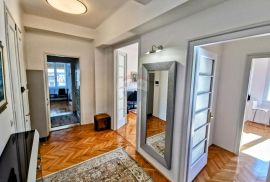 Rijeka, Bulevard, novouređen stan od 109m2 s garažom, Rijeka, Kвартира