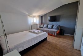 Umag, dvoetažni prostrani stan, Umag, Apartamento