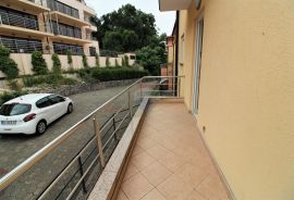 OPATIJA- stan 3S+DB, garaža, terasa, pogled na more, Opatija, Appartement