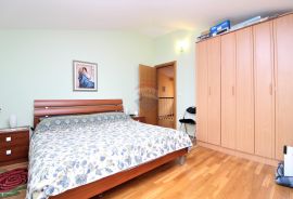 OPATIJA- stan 3S+DB, garaža, terasa, pogled na more, Opatija, Kвартира