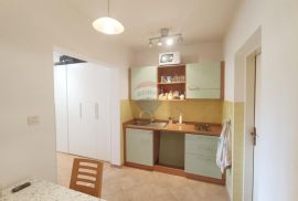 Rovinj, studio apartman idealan za iznajmljivanje, Rovinj, Wohnung