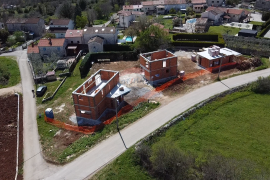 Istra, Poreč - Samostojeća villa u okolici Lovreča, Sveti Lovreč, Maison