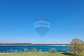 Istra, Medulin, dvosoban stan 150m od prekrasne plaže, Medulin, Appartement