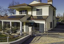 Rovinj - predivna villa u okolici Rovinja 399 m2, Rovinj, بيت