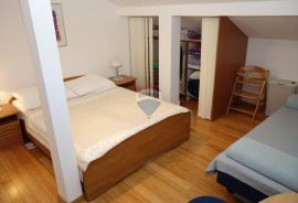 Selce, Crikvenica, Etaža kuće, 2 apartmana, pogled na more, Crikvenica, Wohnung