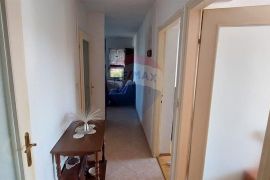 Istra, Rovinj, stan s dvije spavaće sobe, odlična pozicija, Rovinj, Apartamento