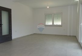 Viškovo, stan na 1. katu, 3S+DB, Viškovo, Appartment